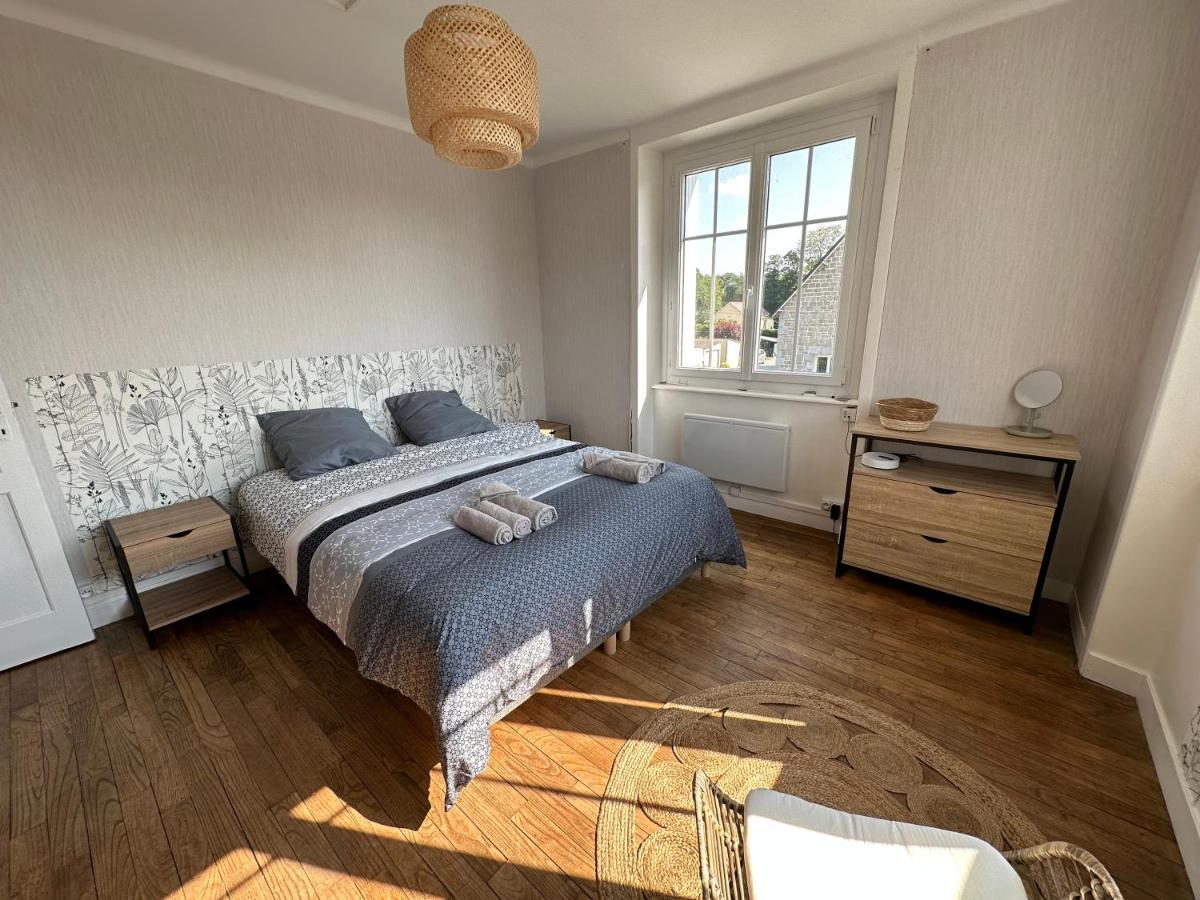 Chez Tante Muguette Proche Dinan Apartman Le Hinglé Kültér fotó